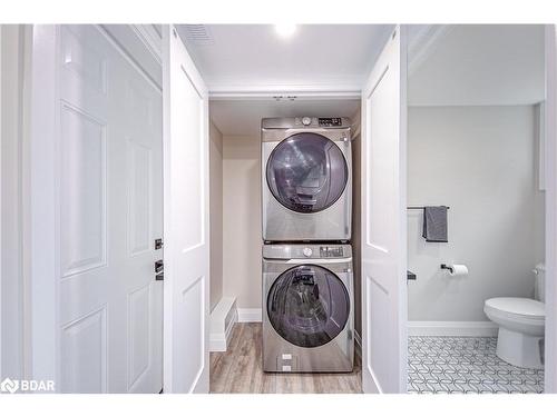 622 Scarlett Line, Hillsdale, ON - Indoor Photo Showing Laundry Room