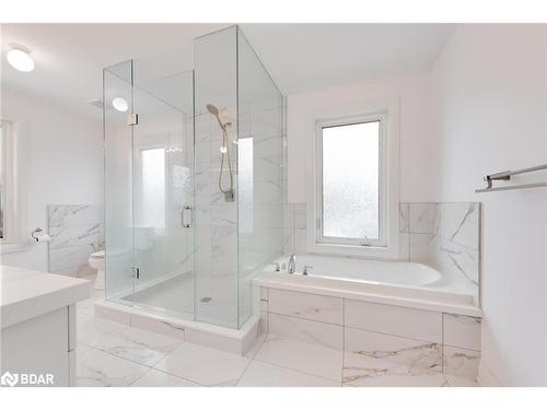 1147 Arnold Street, Innisfil, ON - Indoor Photo Showing Bathroom