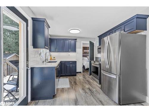 130 Crawford Road, Kawartha Lakes, ON - Indoor Photo Showing Kitchen With Stainless Steel Kitchen