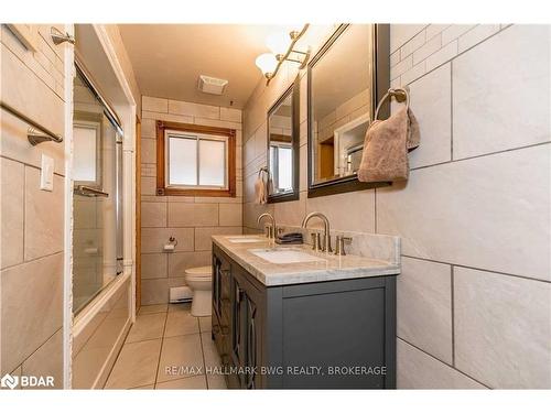 206 Park Road, Tiny, ON - Indoor Photo Showing Bathroom