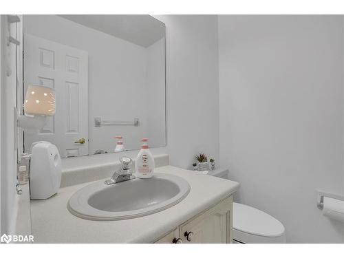 1 Farmstead Crescent, Barrie, ON - Indoor Photo Showing Bathroom