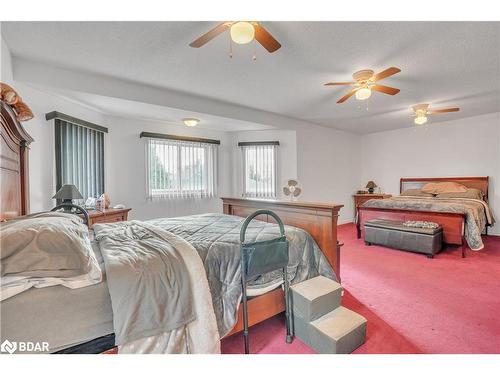 1 Farmstead Crescent, Barrie, ON - Indoor Photo Showing Bedroom