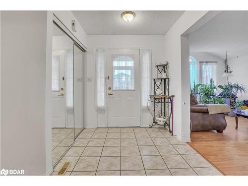 1 Farmstead Crescent, Barrie, ON - Indoor Photo Showing Other Room