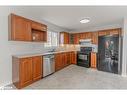 121 Sovereigns Gate, Barrie, ON  - Indoor Photo Showing Kitchen 