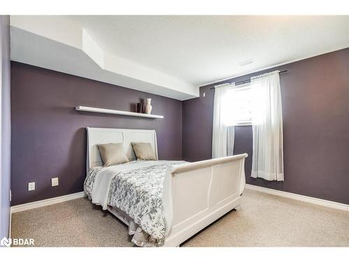 16 Deanna Drive, Wasaga Beach, ON - Indoor Photo Showing Bedroom