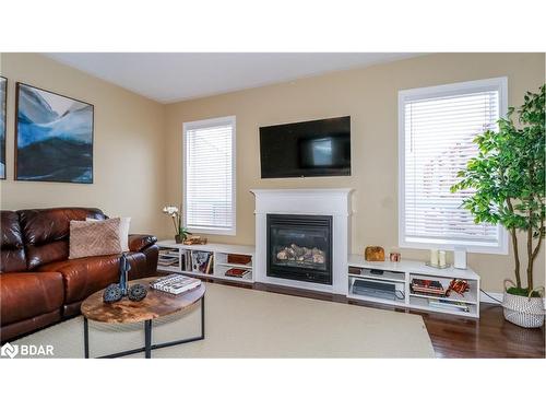 5 Regina Road, Barrie, ON - Indoor Photo Showing Living Room With Fireplace