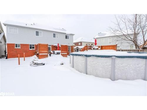 5 Regina Road, Barrie, ON - Outdoor With Above Ground Pool