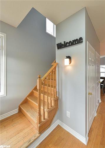 1913 Emerald Court, Innisfil, ON - Indoor Photo Showing Other Room