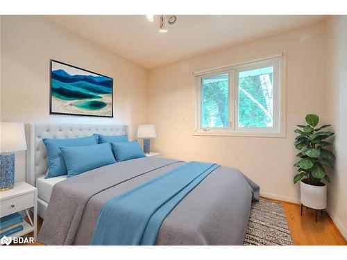 3 Pratt Road, Barrie, ON - Indoor Photo Showing Bedroom