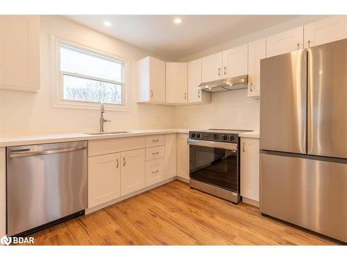 169 Peel Street, Collingwood, ON - Indoor Photo Showing Kitchen With Stainless Steel Kitchen