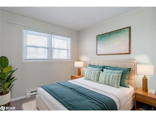 36-120 D'Ambrosio Drive, Barrie, ON - Indoor Photo Showing Bedroom