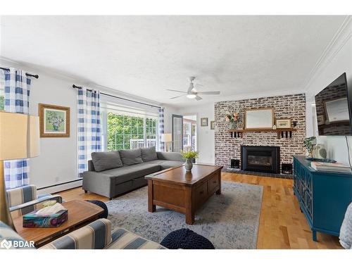 443 By-Lock Acres Road, Huntsville, ON - Indoor Photo Showing Living Room With Fireplace