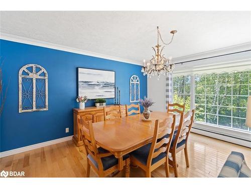 443 By-Lock Acres Road, Huntsville, ON - Indoor Photo Showing Dining Room