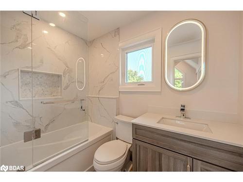 2269 Somers Boulevard, Innisfil, ON - Indoor Photo Showing Bathroom