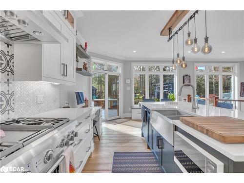 101 Budds Mill Road, Snow Valley, ON - Indoor Photo Showing Kitchen With Double Sink With Upgraded Kitchen