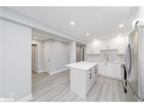 Bsmt-12 Jessica Drive, Barrie, ON - Indoor Photo Showing Kitchen