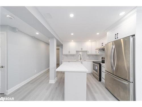 Bsmt-12 Jessica Drive, Barrie, ON - Indoor Photo Showing Kitchen