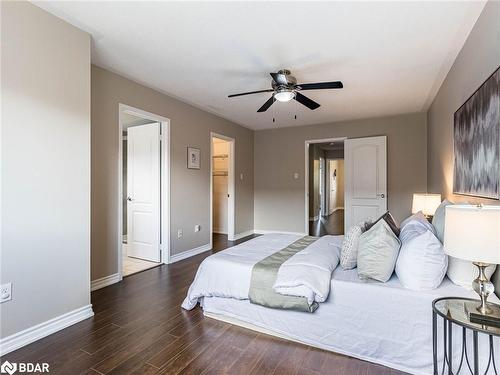 571 Rossellini Drive, Mississauga, ON - Indoor Photo Showing Bedroom