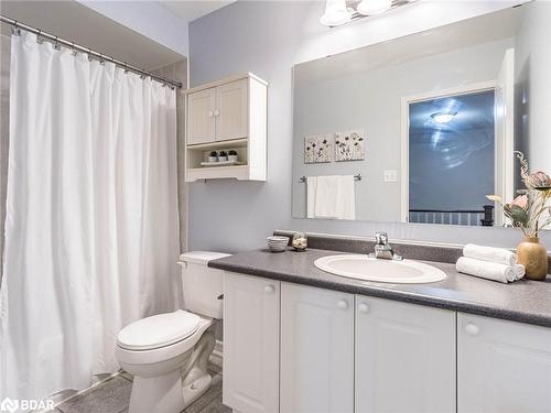 571 Rossellini Drive, Mississauga, ON - Indoor Photo Showing Bathroom