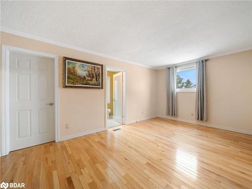 3146 Wasdell Falls Road, Washago, ON - Indoor Photo Showing Other Room