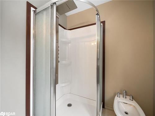 3146 Wasdell Falls Road, Washago, ON - Indoor Photo Showing Bathroom