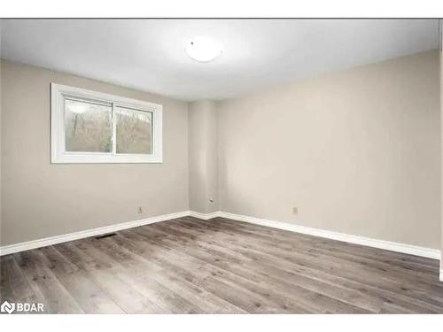 177 Woodside Avenue, Cambridge, ON - Indoor Photo Showing Other Room