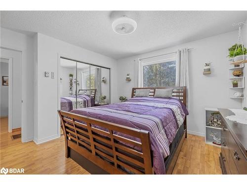 72 Cooper Street, Grand Valley, ON - Indoor Photo Showing Bedroom