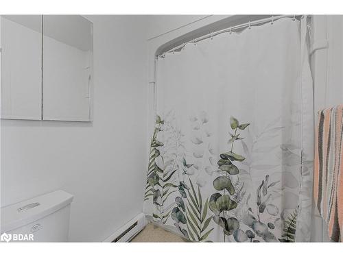 72 Cooper Street, Grand Valley, ON - Indoor Photo Showing Bathroom