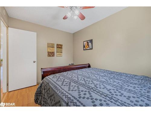 72 Cooper Street, Grand Valley, ON - Indoor Photo Showing Bedroom