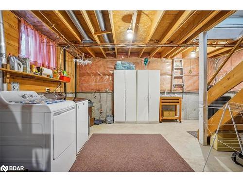 69 Irwin Drive, Barrie, ON - Indoor Photo Showing Laundry Room