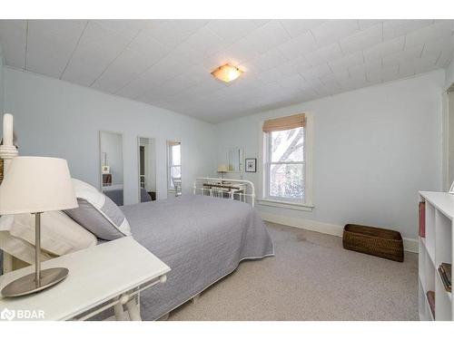 132 Jarvis Street, Orillia, ON - Indoor Photo Showing Bedroom