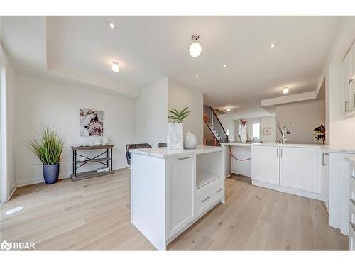 575 Port Darlington Road, Bowmanville, ON - Indoor Photo Showing Kitchen