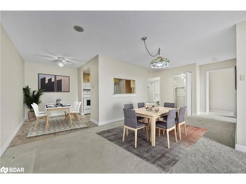 205-65 Ellen Street, Barrie, ON - Indoor Photo Showing Dining Room