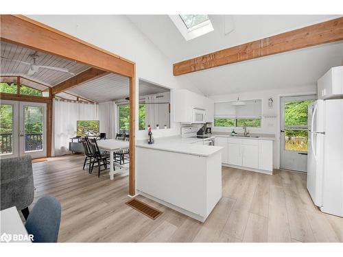 150 Moreau Parkway, Tiny, ON - Indoor Photo Showing Kitchen