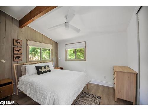 150 Moreau Parkway, Tiny, ON - Indoor Photo Showing Bedroom