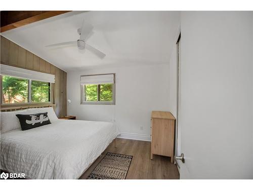 150 Moreau Parkway, Tiny, ON - Indoor Photo Showing Bedroom