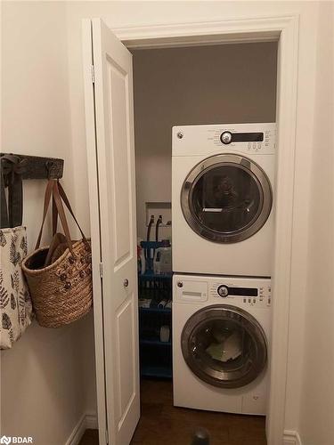 1605 Lakeshore Road, Selkirk, ON - Indoor Photo Showing Laundry Room