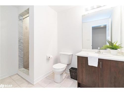 1386 Dallman Street, Innisfil, ON - Indoor Photo Showing Bathroom