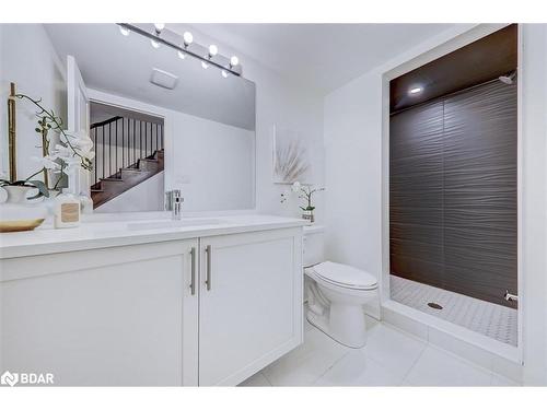 833 Port Darlington Road, Bowmanville, ON - Indoor Photo Showing Bathroom