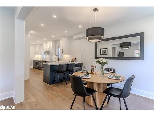 104 Fadine Road, Newmarket, ON - Indoor Photo Showing Dining Room