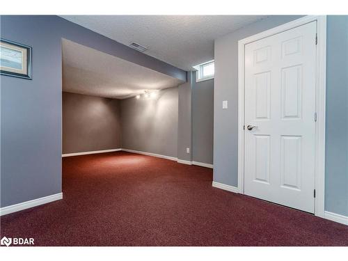 501 Grove Street E, Barrie, ON - Indoor Photo Showing Other Room