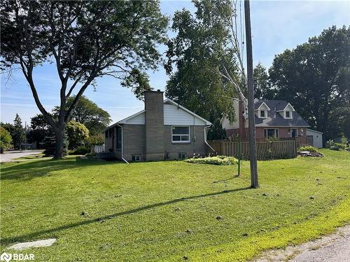 6 Woodland Acres Crescent, Belleville, ON - Outdoor