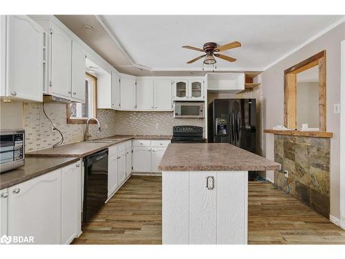 220 Margaret Street Street, Stayner, ON - Indoor Photo Showing Kitchen