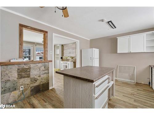 220 Margaret Street Street, Stayner, ON - Indoor Photo Showing Kitchen