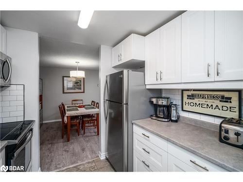 36-2 Sawmill Road, Barrie, ON - Indoor Photo Showing Kitchen