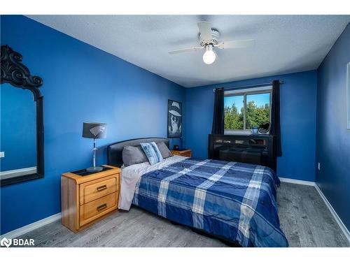 36-2 Sawmill Road, Barrie, ON - Indoor Photo Showing Bedroom