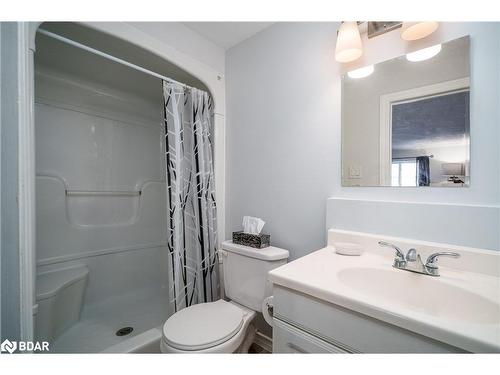 36-2 Sawmill Road, Barrie, ON - Indoor Photo Showing Bathroom