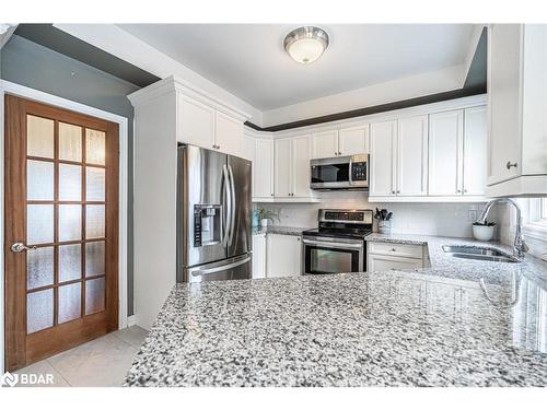 25 Serena Lane, Barrie, ON - Indoor Photo Showing Kitchen With Stainless Steel Kitchen With Double Sink