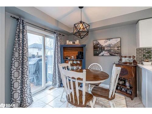 13 Bird Street, Barrie, ON - Indoor Photo Showing Dining Room