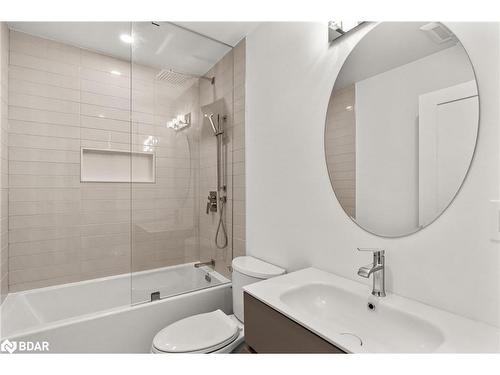 942 Essa Road, Barrie, ON - Indoor Photo Showing Bathroom